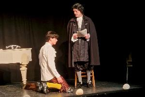 amadeus211037.JPG